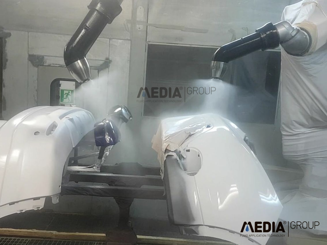 Painting robots for the automated application of paints and other coatings to plastic and metal parts